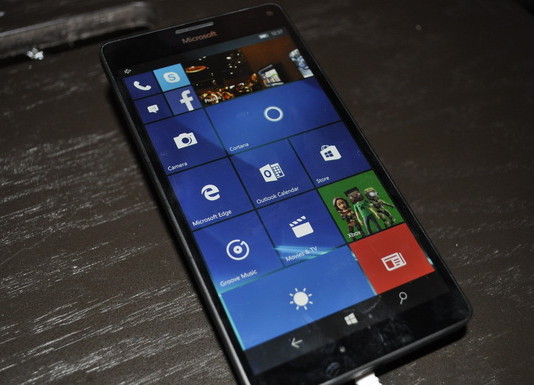 Windows 10 Mobile