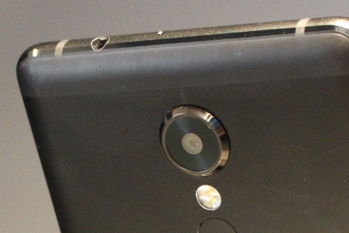 HP Elite x3 top body