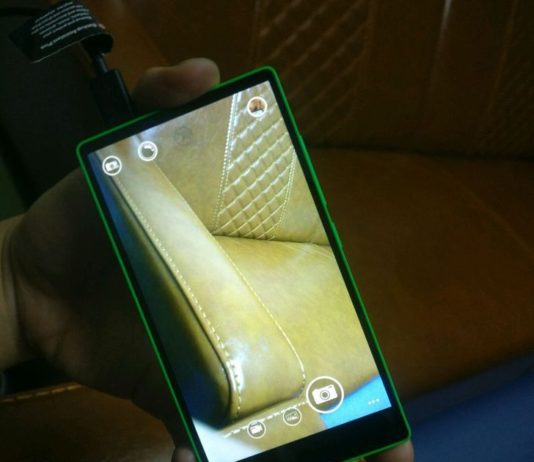 Canceled Lumia Bezel-less device with Windows Phone surfaced online