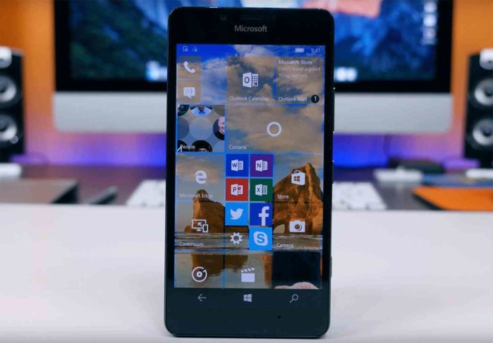 Windows 10 Mobile on Lumia 950