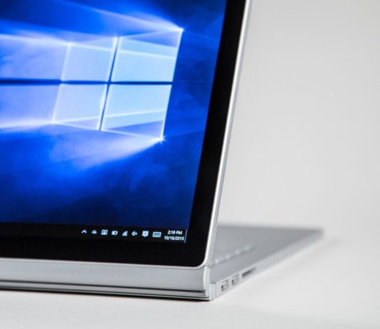 Surface Book Windows 10