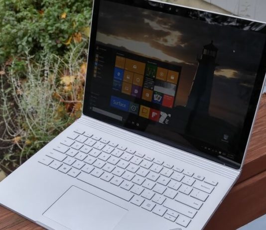 Windows 10 Build 17074