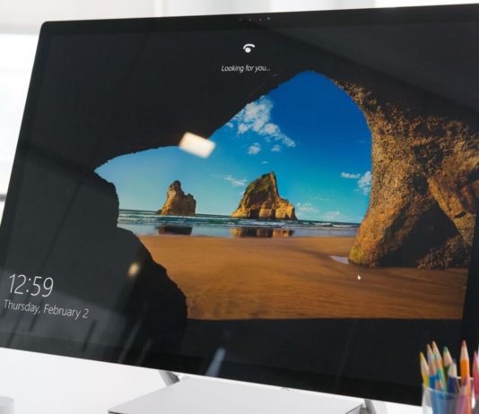 Windows 10 KB4103721 bugs