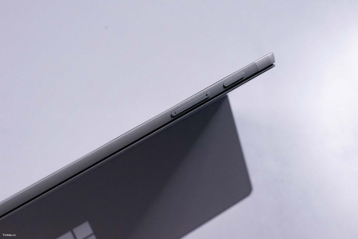 Surface Pro 6 leak