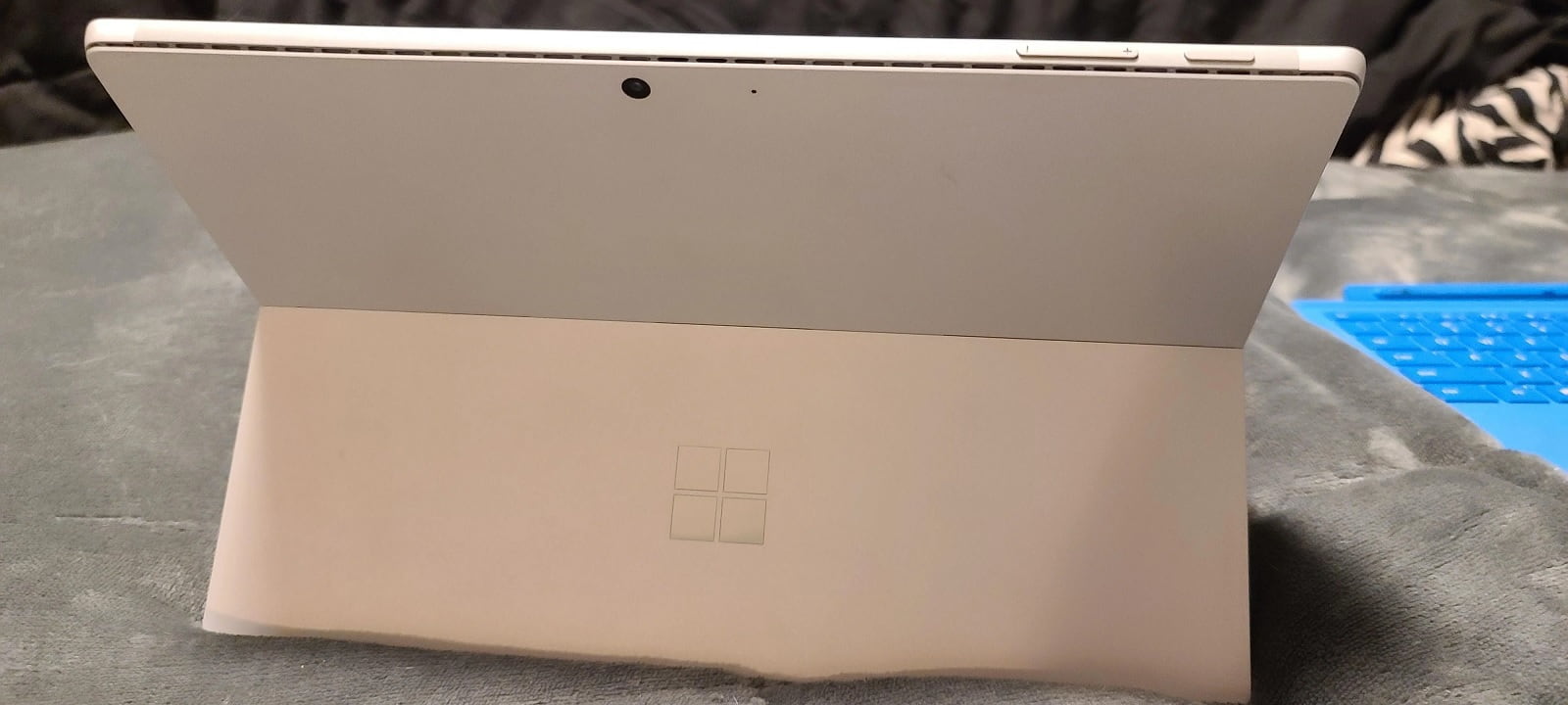 Surface Pro 8 back