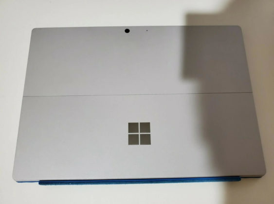 Surface Pro 8 front