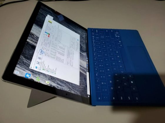 Surface Pro 8 proto side