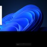 Asus Christmas wreath banner in Windows 11