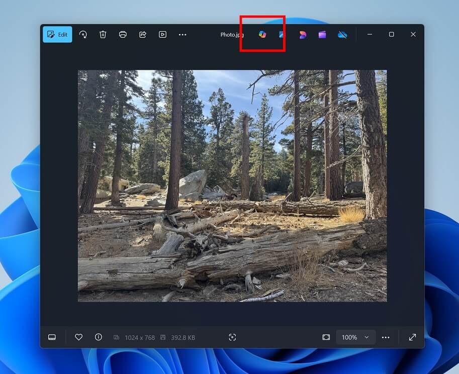 Photos app with Copilot button