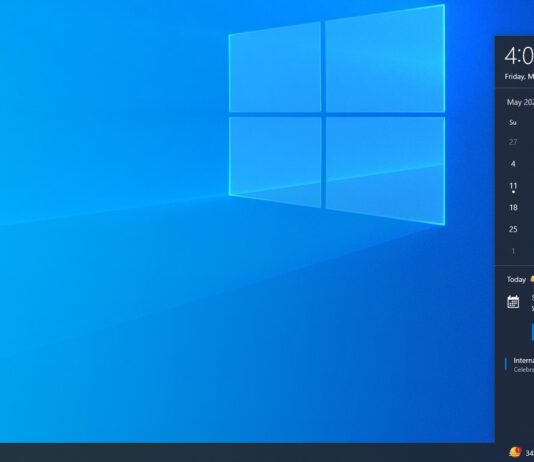 Windows 10 Clock with seconds