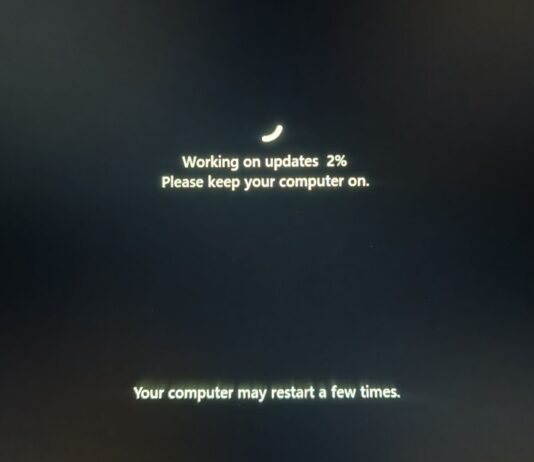Microsoft reminds people how to stop PC from restarting when you don't want it to