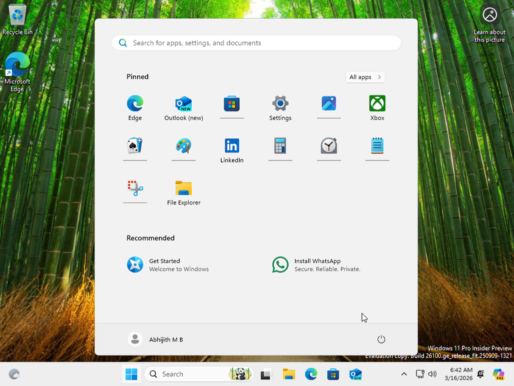 Finally we see the desktop but it still shows another Ad, this time it's for WhatsApp