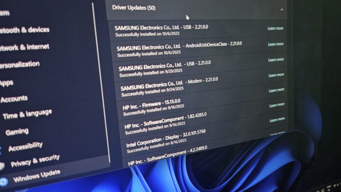 Windows 11 forced updates