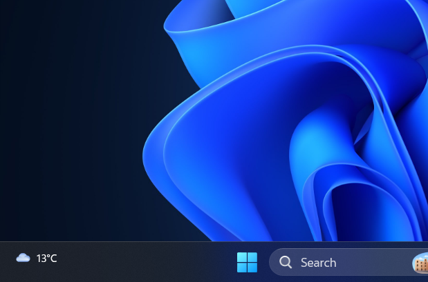 Prototype of the upcoming smaller taskbar in Windows 11