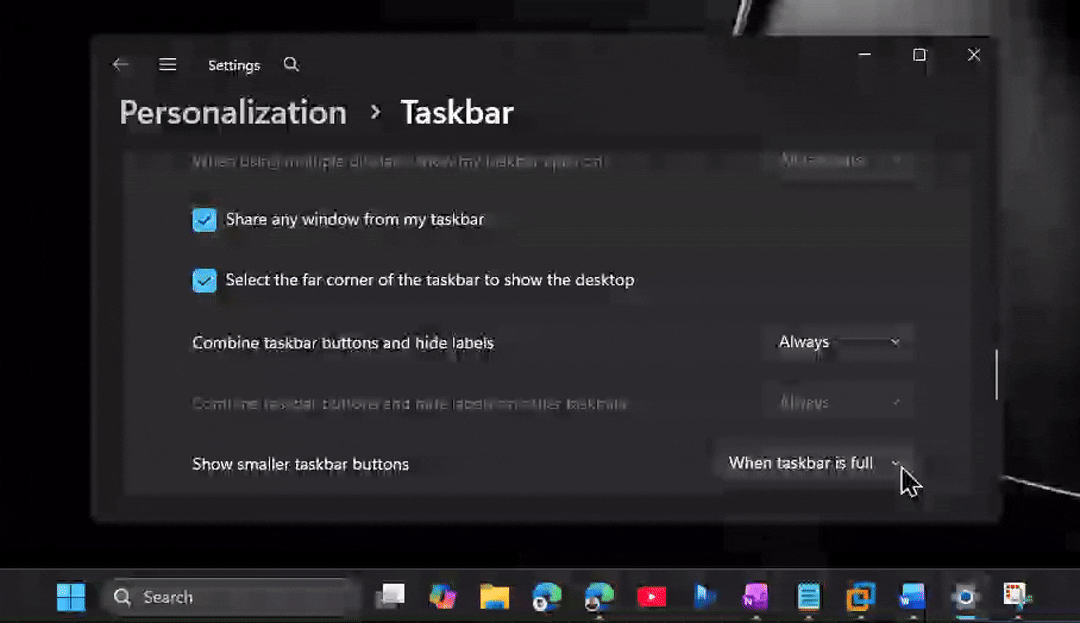 Show smaller taskbar buttons old option in Windows 11