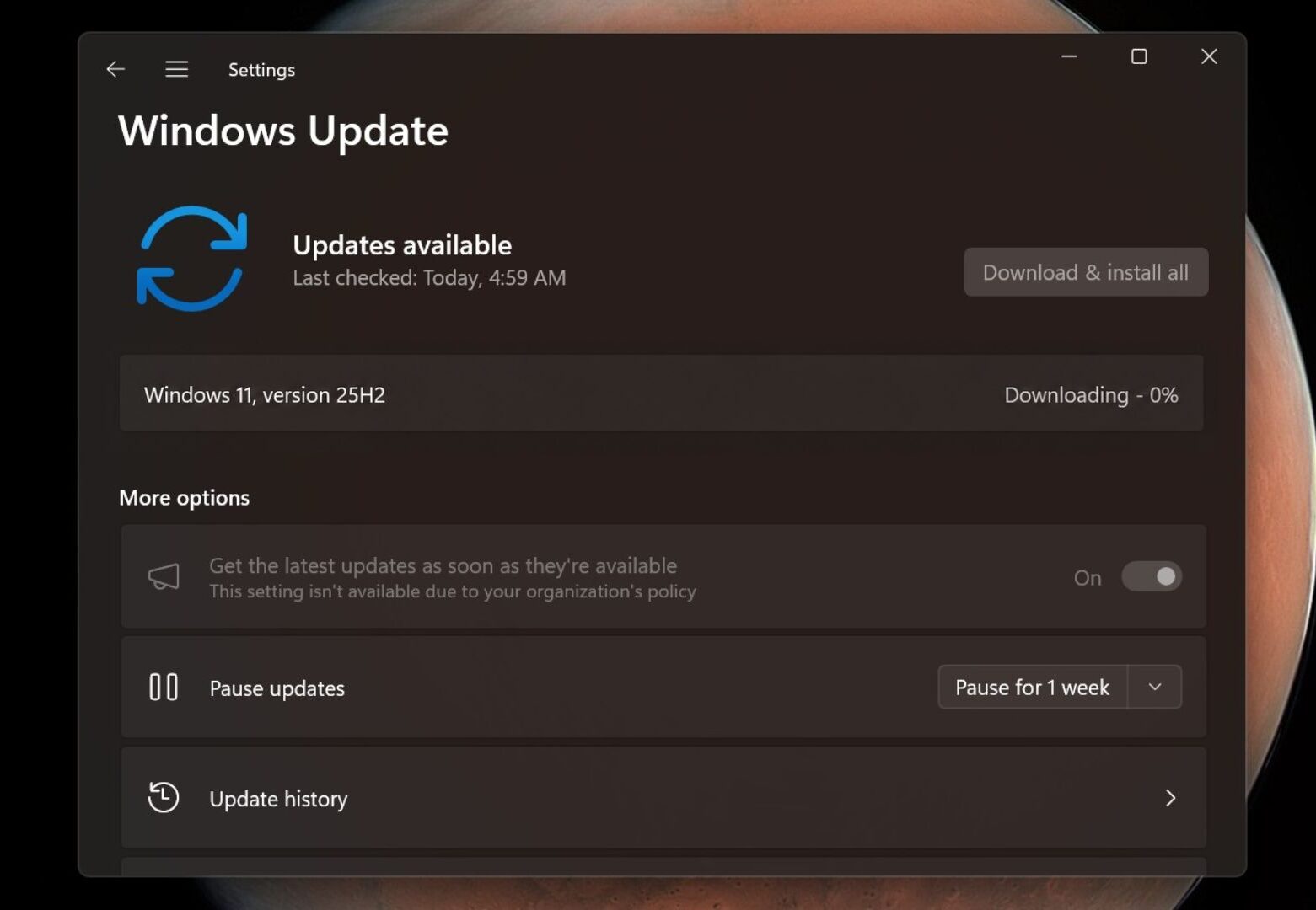 Windows 11 25H2 downloading