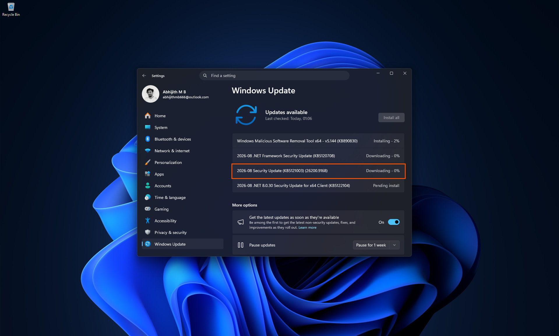 Downloading August 2026 Windows 11 Security Update