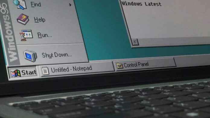 Joe Belfiore says the NeXT Dock is not where the Windows 95 taskbar came from Joe Belfiore says the NeXT Dock is not where the Windows 95 taskbar came from