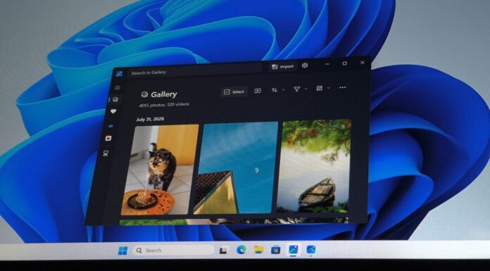 Microsoft Photos on Windows 11 sheds toolbar clutter and gets a faster context menu