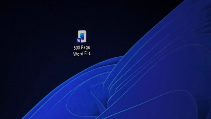 Microsoft Word opens slower on Surface Laptop and Dell XPS 13 than on MacBooks Microsoft Word opens slower on Surface Laptop and Dell XPS 13 than on MacBooks