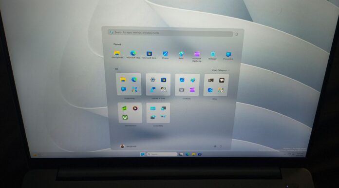 Microsoft reveals why Windows 11 won’t get Liquid Glass-style UI, even though Windows Vista did it first with Aero Microsoft confirms Windows 11 won't get Liquid Glass-style transparency yet