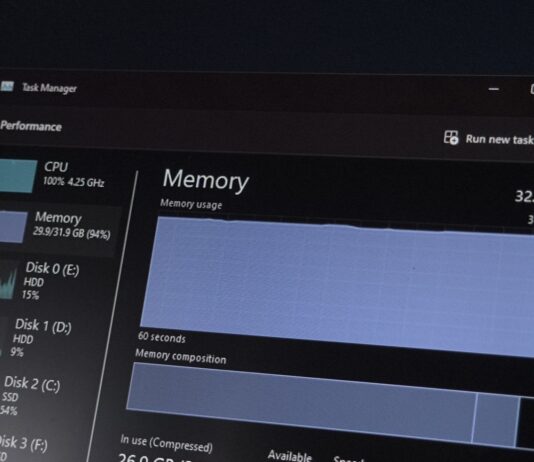 Microsoft just deleted Windows 11’s 32GB RAM recommendation docs, as prices soar and it rushes to sell 8GB RAM PCs Microsoft removes 32GB RAM recommendations in their Windows Learning Centre blogs