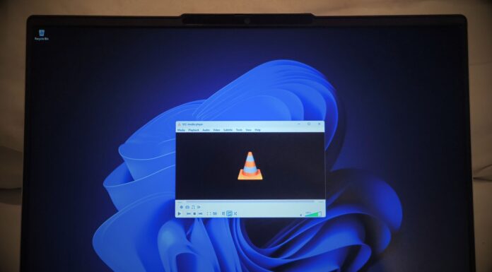 VLC blames Windows 11 bug for slow performance, defends open source and calls out Microsoft VLC blames a Microsoft Defender bug for 33-second startup delays on Windows 11