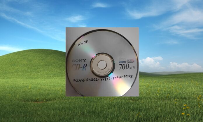 Windows XP CD Pirated