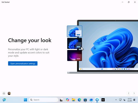 The “Change your look” page links to Personalization settings.