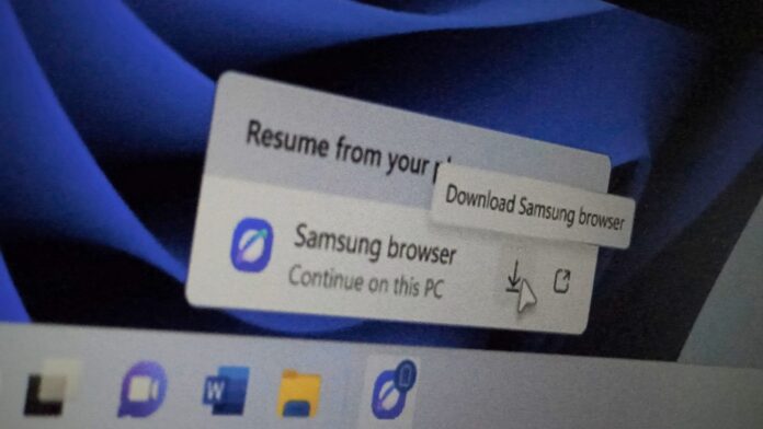 Microsoft показала обновленный курсор в Windows 11 Сравнение стандартного и нового указателя мыши в интерфейсе Windows 11