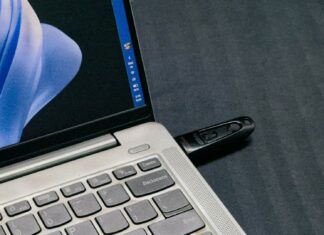 Microsoft explains why Windows remembers your USB drives even after you unplug them Windows 11 keeps USB storage drives as hidden non-present devices after they are unplugged