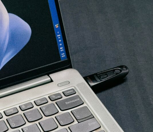 Microsoft explains why Windows remembers your USB drives even after you unplug them Windows 11 keeps USB storage drives as hidden non-present devices after they are unplugged