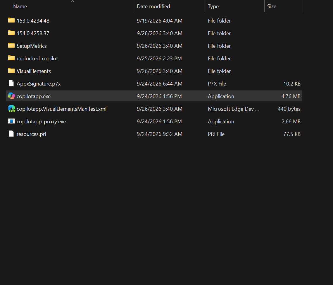 Copilot's installation folder shows a lightweight copilotapp.exe launcher alongside versioned components.