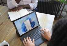Windows 11’s last Secure Boot deadline hits Monday, Microsoft reveals what happens to your PC Microsoft's last major Windows Secure Boot certificate expires October 19
