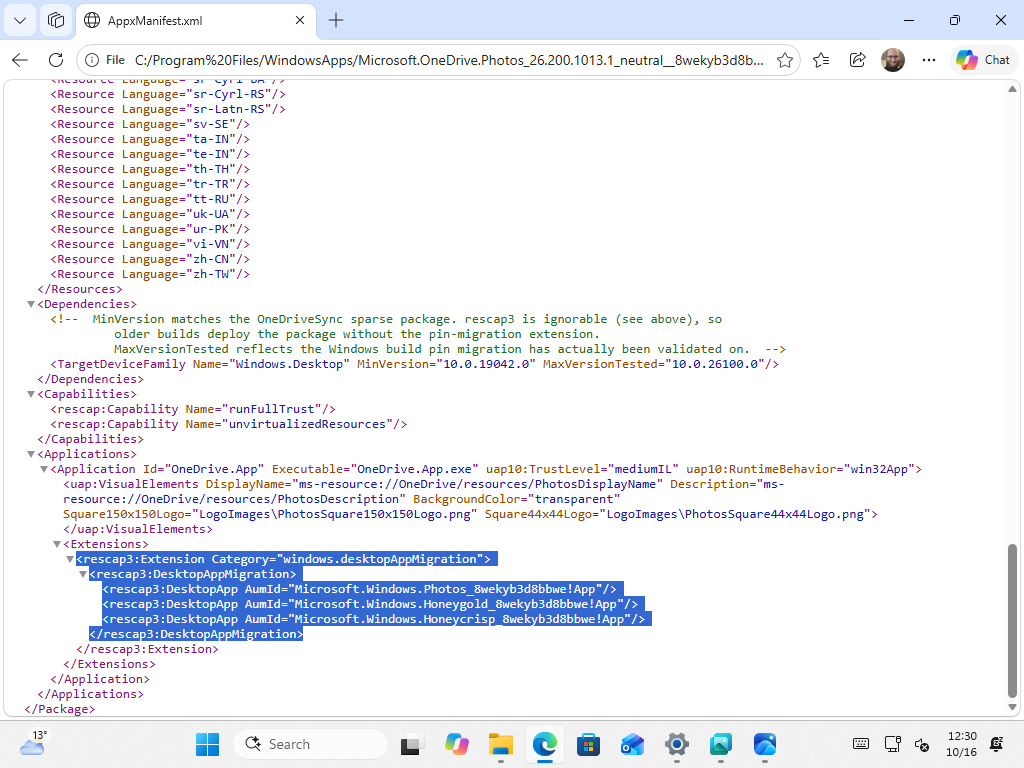 The OneDrive Photos manifest lists the old Photos app under its migration settings.