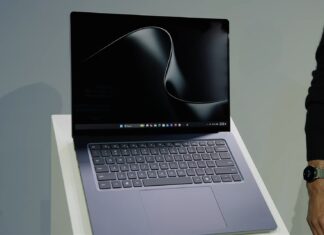 “Up to 6.2x faster”: Microsoft says it’s beating Apple, as Surface Laptop Ultra takes on M5 Pro MacBooks, but it only talks about AI Surface Laptop Ultra and MacBook M5
