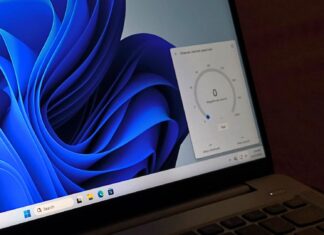 Windows 11's new internet speed test showing download, upload and ping results in Quick Settings