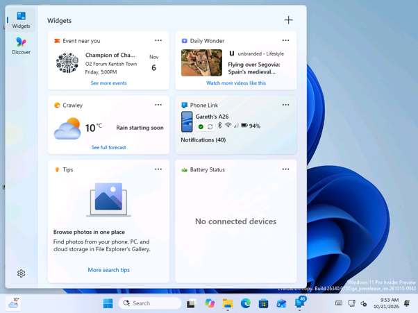 Battery Status widget on the Windows 11 Widgets board.